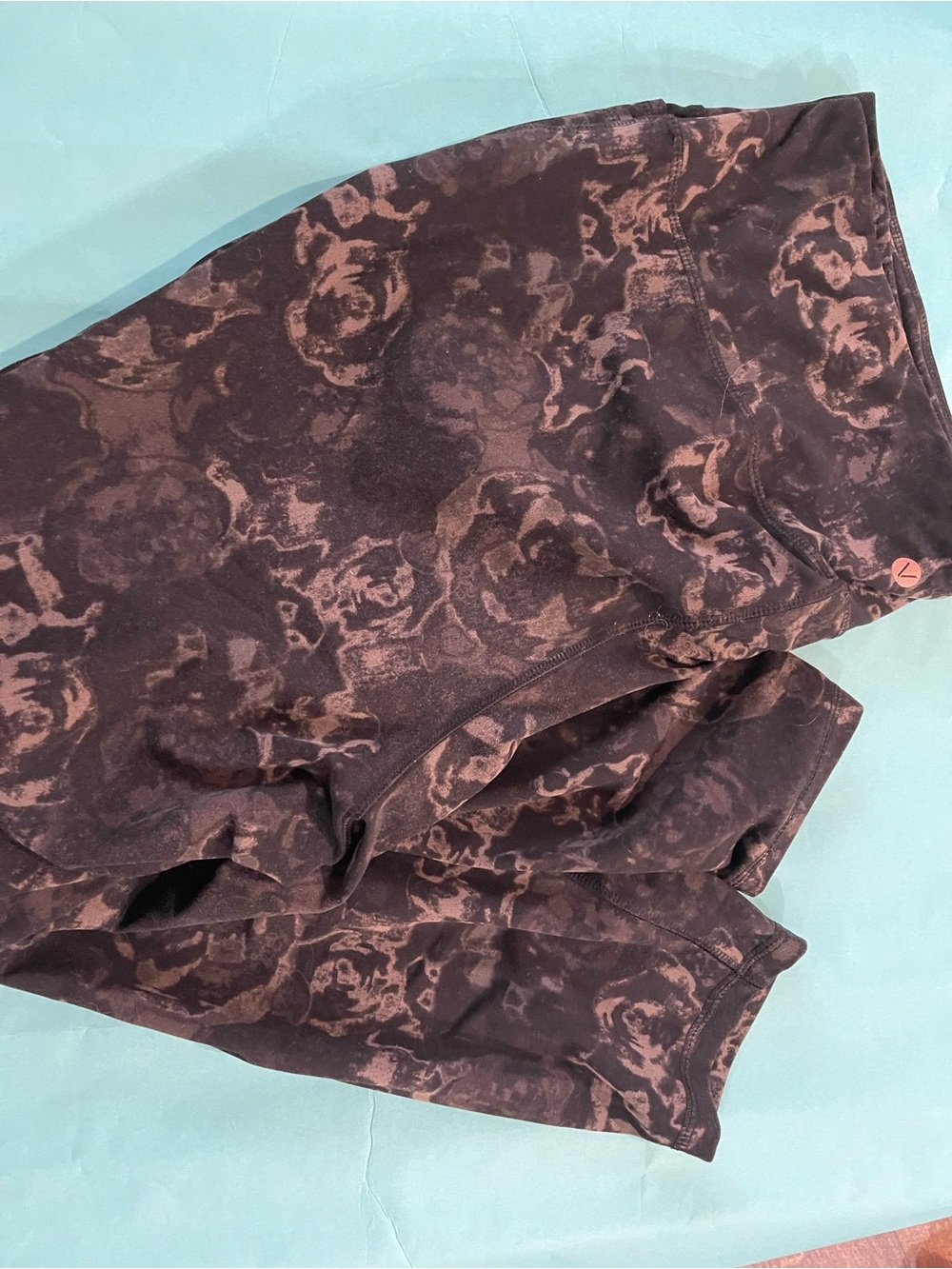 Livi Active Gray and Black Marble-Print High-Rise Leggings